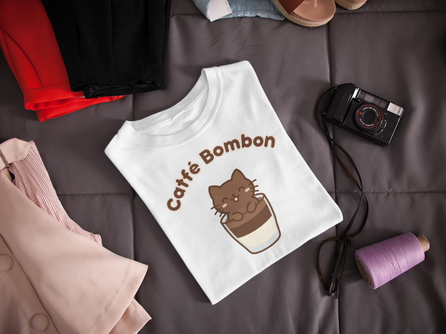 Catfé Bombon Tee – Catfé Cuties Collection