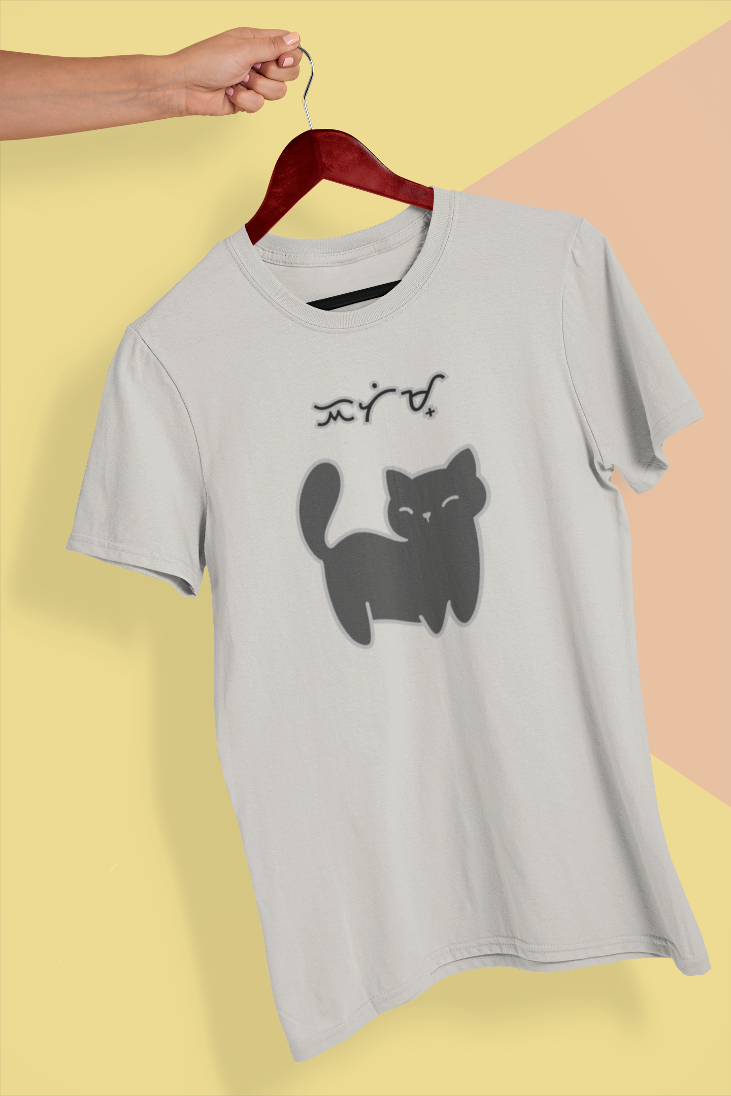 Itim Tee – Pusa at Baybayin Collection